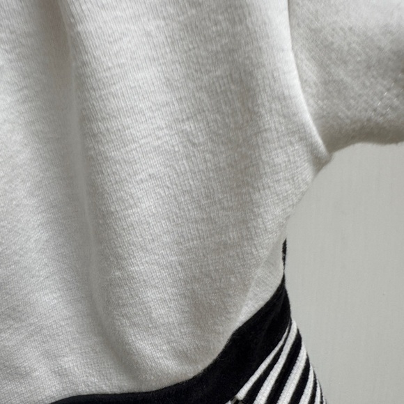 Gymboree 3T Girls Black & White Stripe Dress with Puff Cap Short Sleeves - Picture 4 of 8